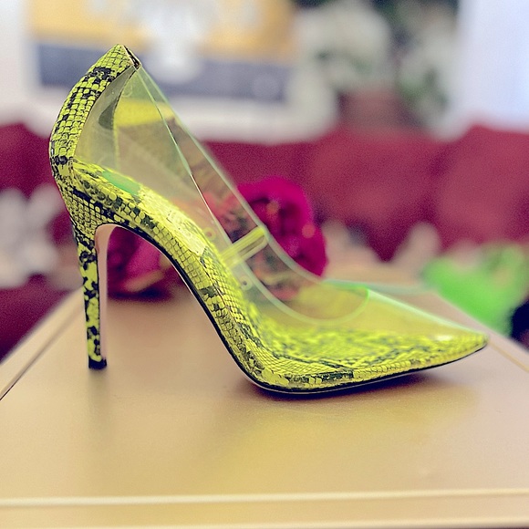 Jessica Simpson Neon Green Python Pixera Pumps - Picture 7 of 16